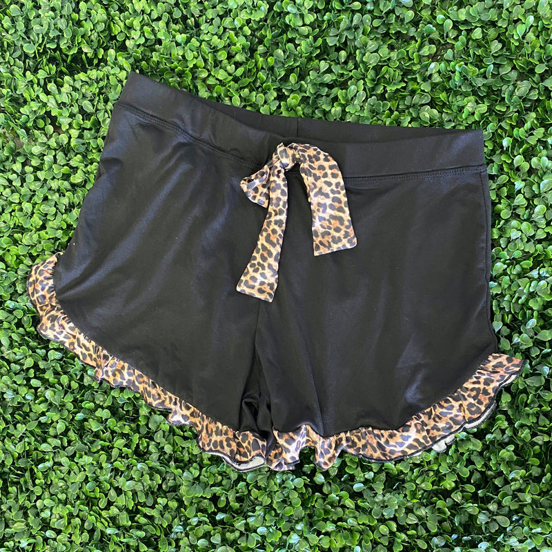Leopard Trim Ruffle Shorts